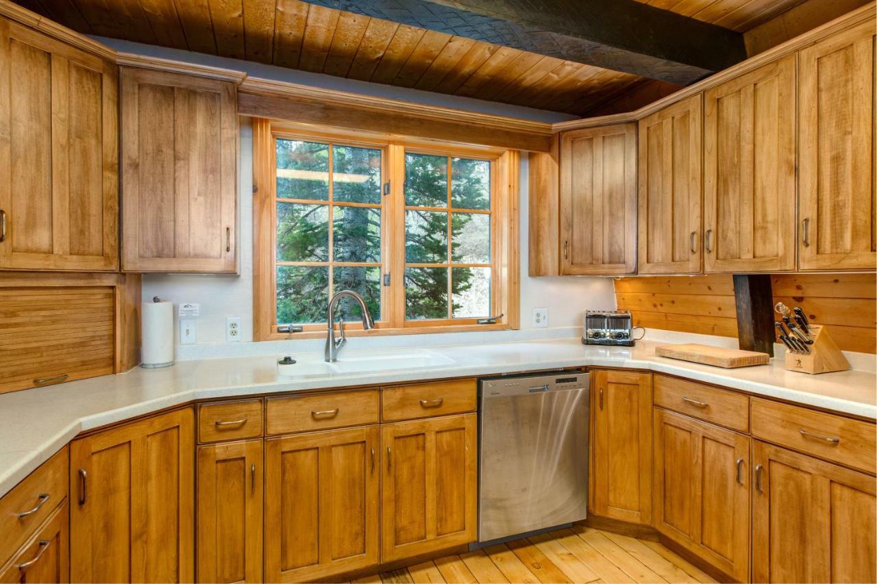 Creekside Chalet Alta Exterior foto